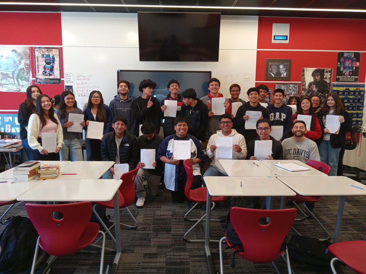 SMHS Students Participate in Women's History Month - On March 25-26, Santa Maria High School’s Chicano/Latino Studies and Ethnic and Social Justice (US History) classes wrote letters of appreciation to women in honor of Women’s History ... smjuhsd.org/sys/content/ne…