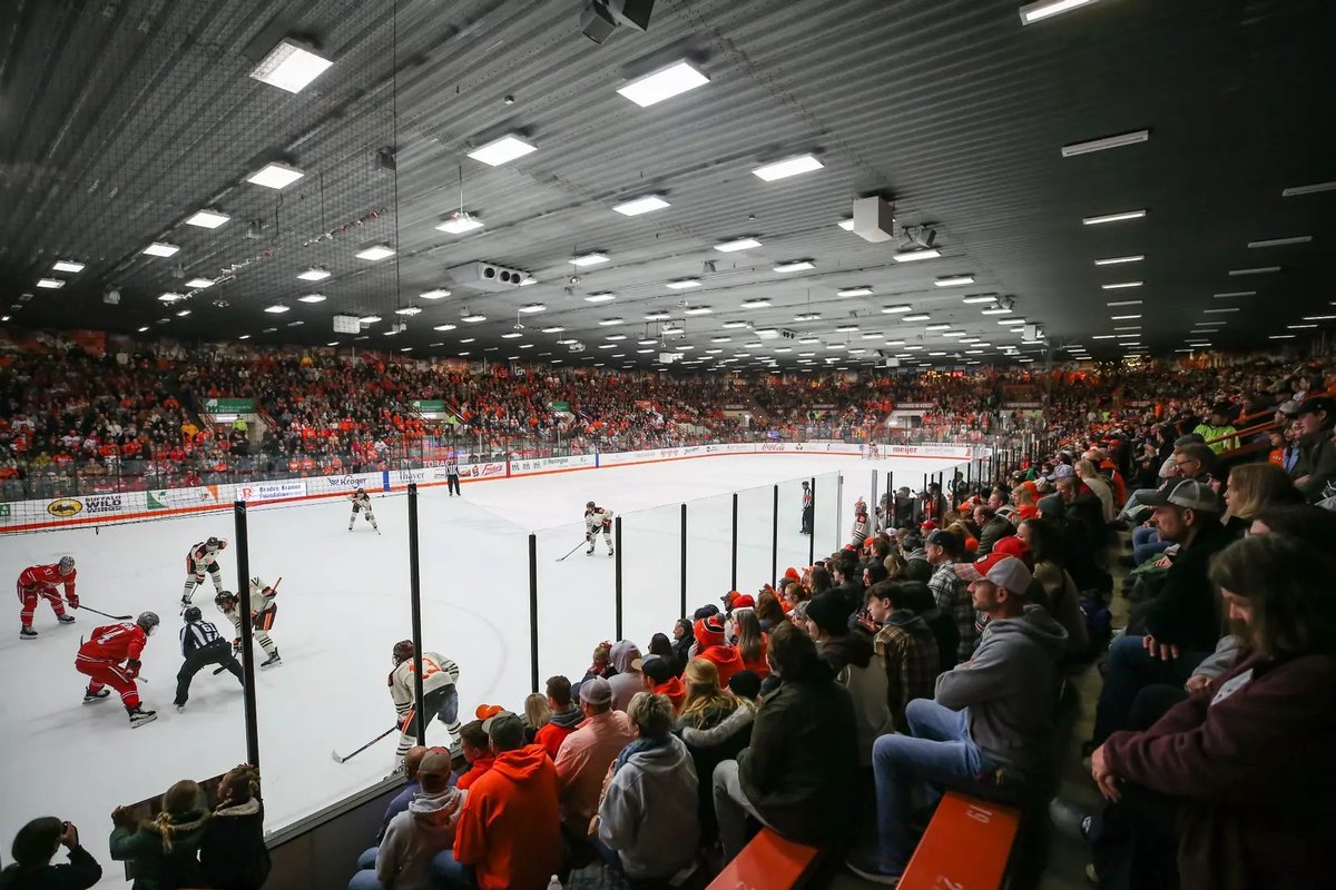 Scott Slater '73 is challenging the entire Falcon Hockey community to signify their support to the future of BGSU Hockey through a financial donation to the Hockey Enhancement Fund during BGSU One Day. Please Create Good With Us and consider making a gift to the Fund between now