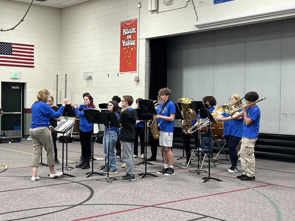 CRMSBlueKnights's tweet photo. CRMS Pep band performs at Sedalia Elementary. https://t.co/M5KaPJGY2z