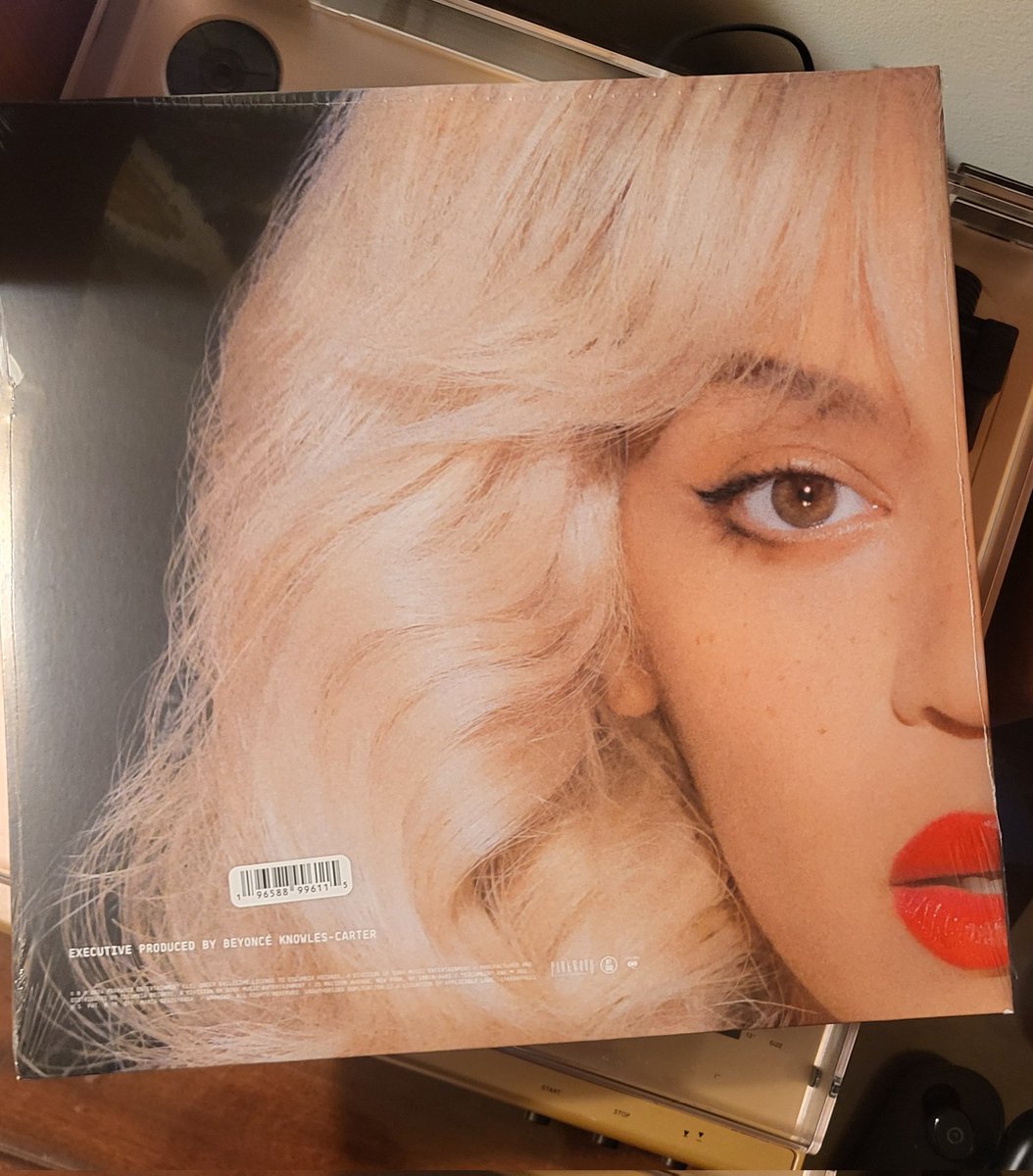 beyondbinary91's tweet photo. #NewVinylAlert: COWBOY CARTER (Beyincé) - Beyonce #COWBOYCARTER #Beyincé #Vinyl #VinylJunkie #VinylCollector #VinyCollection https://t.co/olVonLLDo8