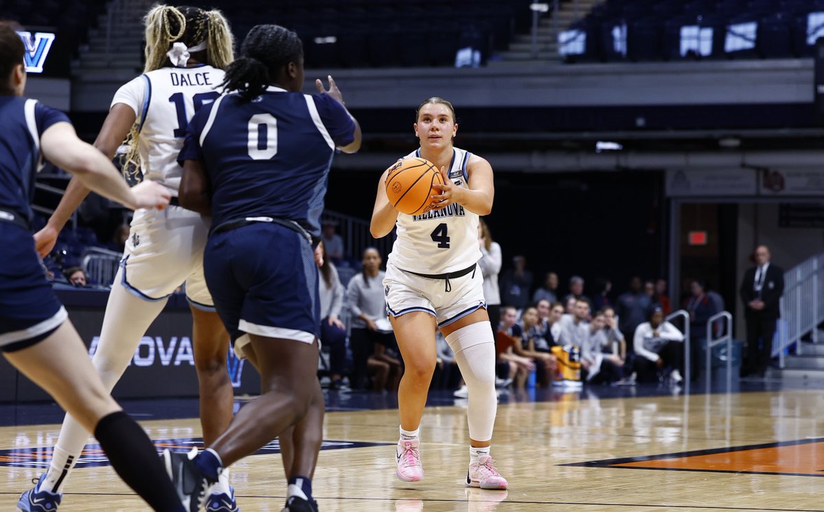 ‘Cats WIN and ADVANCE to the Finals of the @wbitwbb! ✌️ Final: @novawbb 58 - Penn State 53 #GoNova #NovaNation