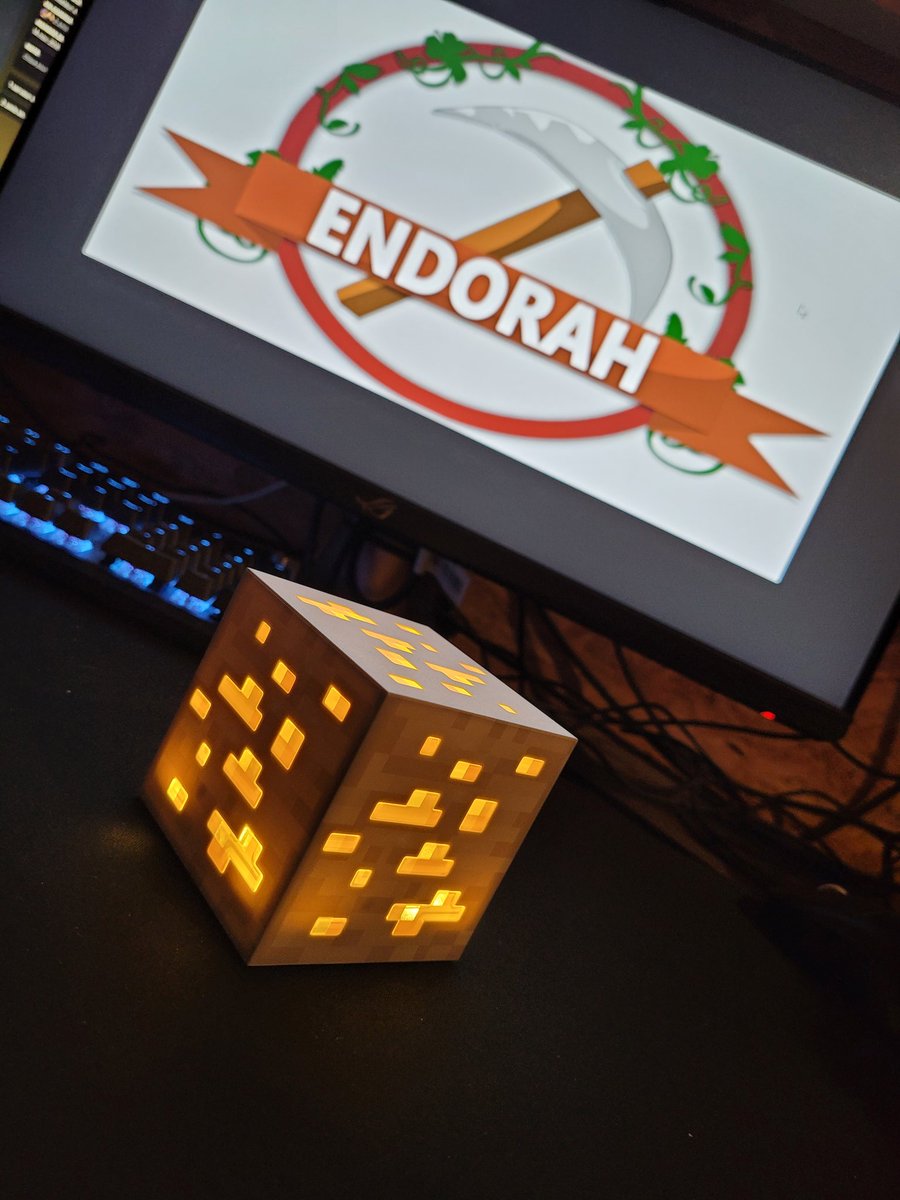 #GA2024 #GamersAssembly Terminé ! Ce fut 3 jours incroyables avec beaucoup de tryhard pour ma part ! Un gros butin remporté sur minecraft, un grand merci à la team @EndorahCreation qui ont animé le stand Minecraft, c'était génial !