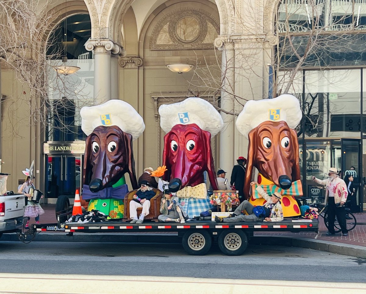 How about we allow cars back on Market Street, but only if they’re carrying Doggie Diner heads? 😉