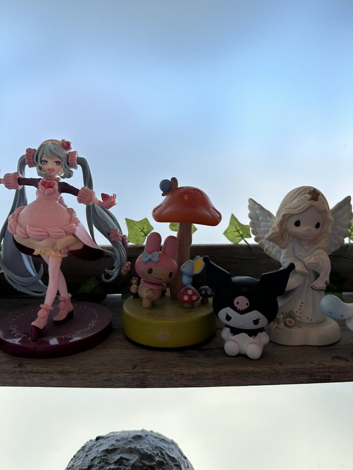 My life is so fucking cute https://t.co/2cNBhJ8WrQ