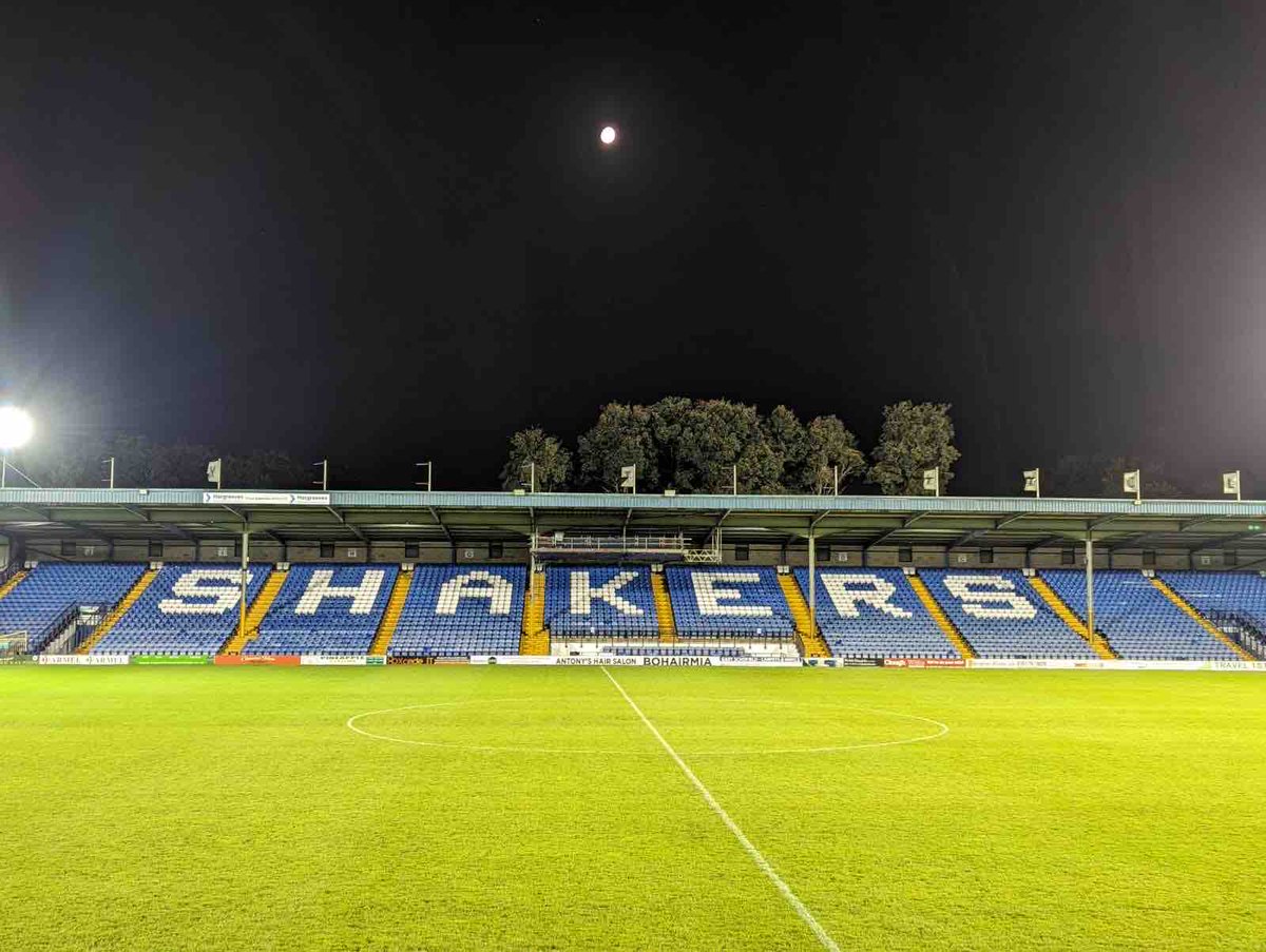 ⚪️🔵 Club Update: We are pleased to confirm that we have now signed the contract to install a 3G pitch at Gigg Lane this summer. Read more - buryfc.co.uk/3g-pitch-updat… #BuryFC #PartOfIt