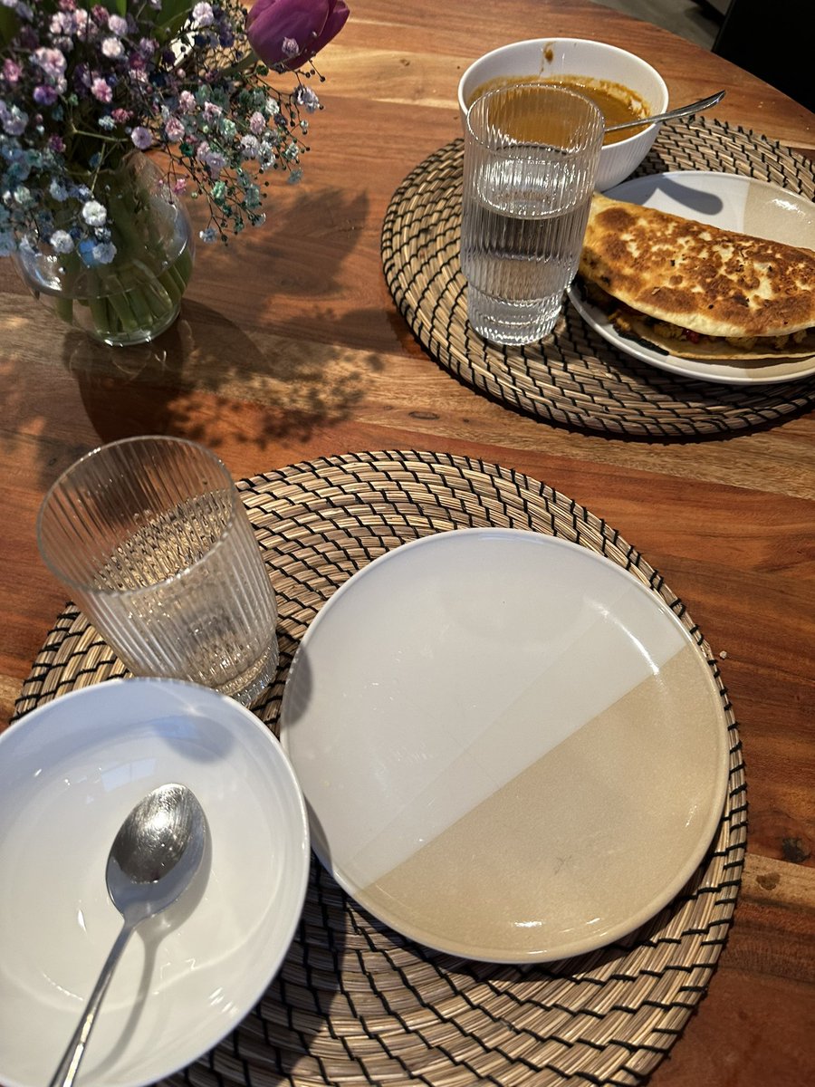 We can’t let another person in Gaza starve! #CeasefireNOW #endthesiege #emptyplatesgaza <a href="/mercycorps/">Mercy Corps</a>