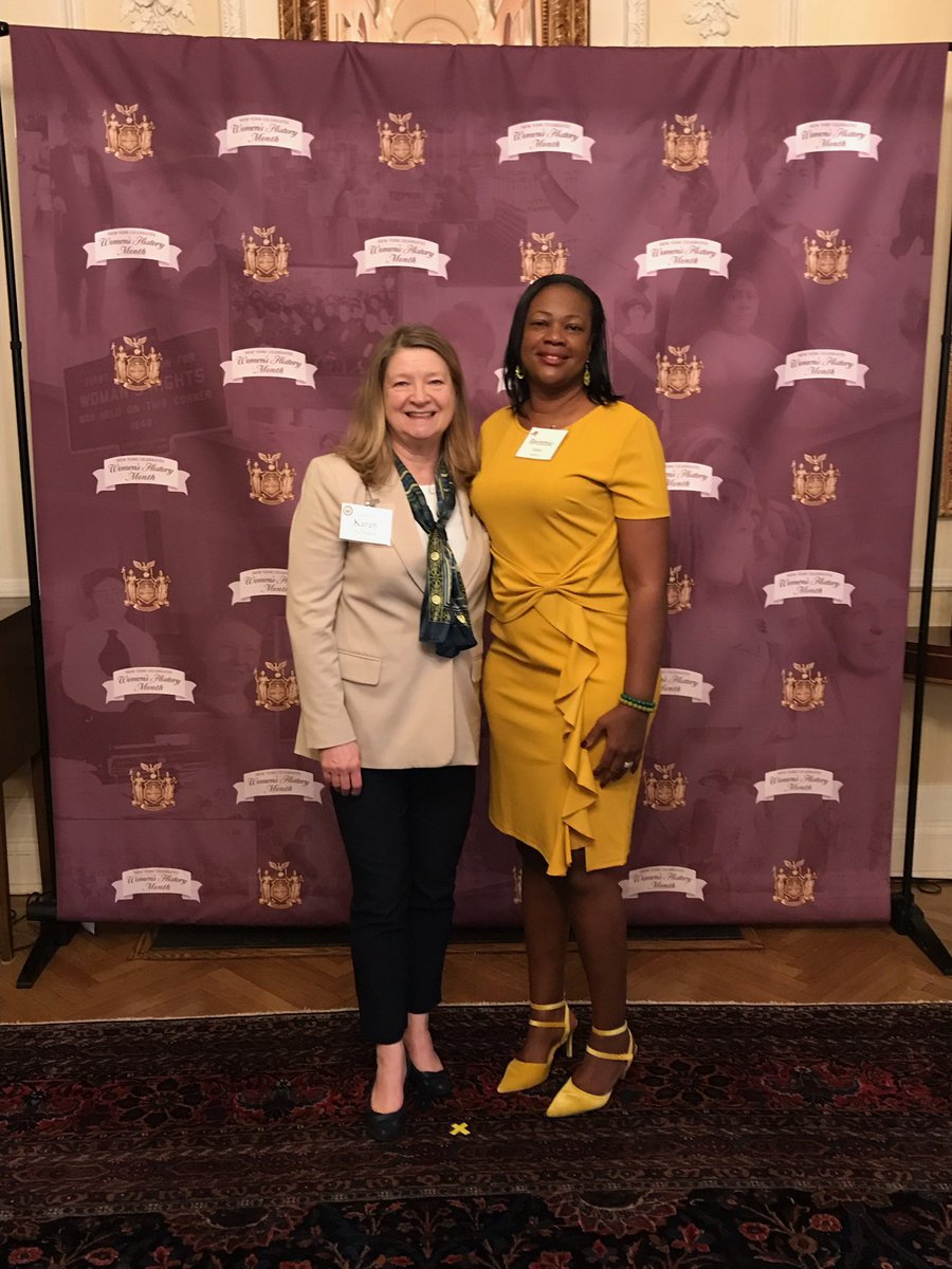 I was thrilled to welcome Brentnie Adams, one of my 2023 Women of Distinction, to Albany recently as my honoree for a Women’s History Month reception. Brentnie is a nurse and a dedicated community volunteer. I was proud to celebrate her at the state capital.