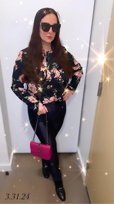 Yesterday&rsquo;s look on Easter 🐣 Sunday 🌺 https://t.co/Bn8uW7OCUD<a href="/tag/femdom"class="tags"><span>#femdom</span></a><a href="/tag/dominatrix"class="tags"><span>#dominatrix</span></a><a href="/tag/bendover"class="tags"><span>#bendover</span></a><a href="/tag/mistressxena"class="tags"><span>#mistressxena</span></a><a href="/tag/disciplinarian"class="tags"><span>#disciplinarian</span></a>