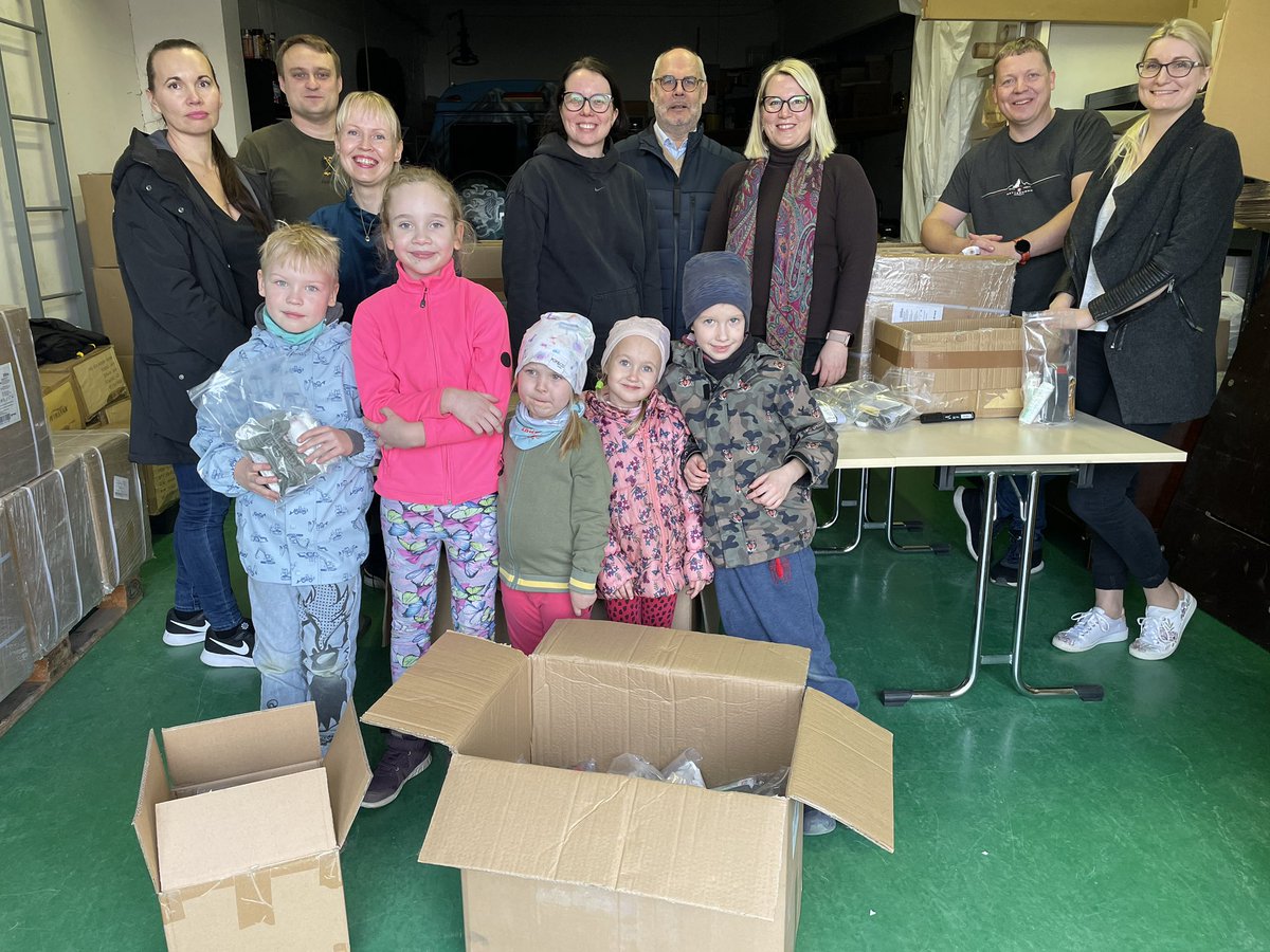 #Ukraine needs all the help we can give, also support & contribution of #volunteers is crucial. Helped the National Defence Promotion Foundation to pack first aid kits to be given to #Ukrainian fighters.