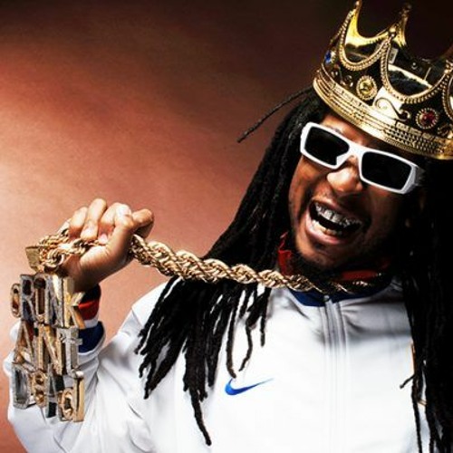 Y a t-il eu dans l'histoire un titre plus juste que le King of Crunk de Lil' Jon ? 

On parle rarement de lui quand il s'agit de faire le bilan des producteurs majeurs qu'on ait connu. Pourtant, pendant des années, il a régné sur tout un pan du rap. Thread sur cette dictature ⬇️