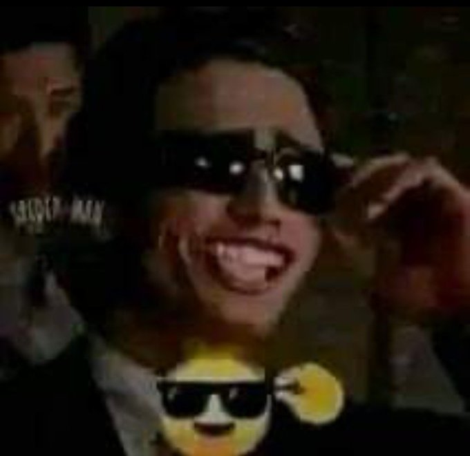 marcos__ming's tweet photo. @OverwatchLATAM 22 huevos sanos + 1 roto = 23 https://t.co/iEYURl6MVs