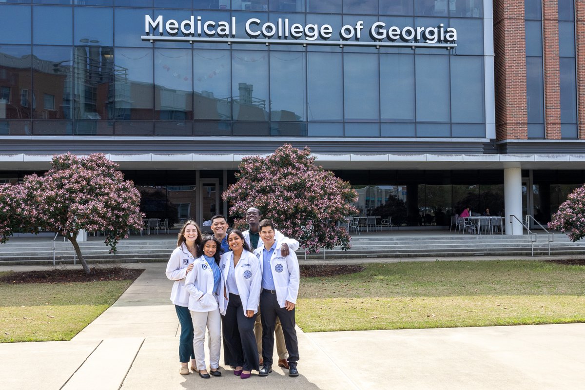 Introducing the Class of 2027 president, Maanasa Javangula, and first-year student liaisons Samuel Kennedy, Emily Glatter, Daniel Moncada, Diya Flenaugh, and Justin Abes.