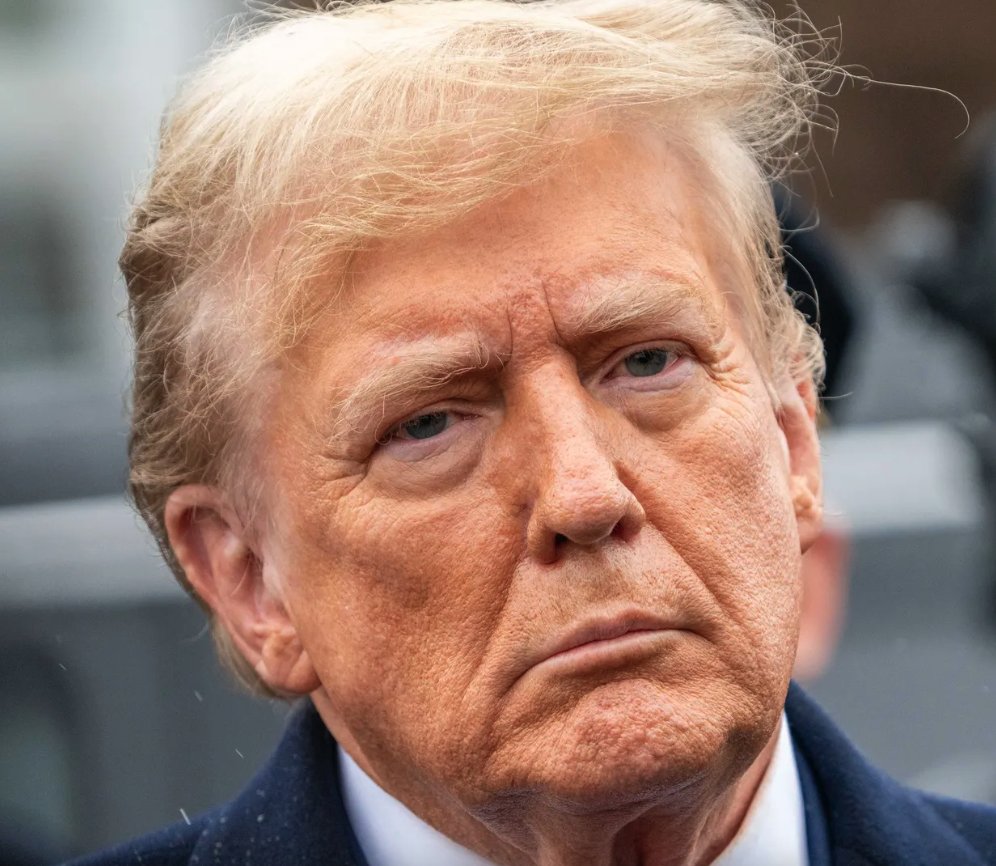 BREAKING: Donald Trump's week kicks off with utter humiliation as regulatory filings reveal that the parent company of his Truth Social platform lost a staggering $58 million in 2023 — and it gets even worse... Does this sound like a master businessman to you? Trump Media &…