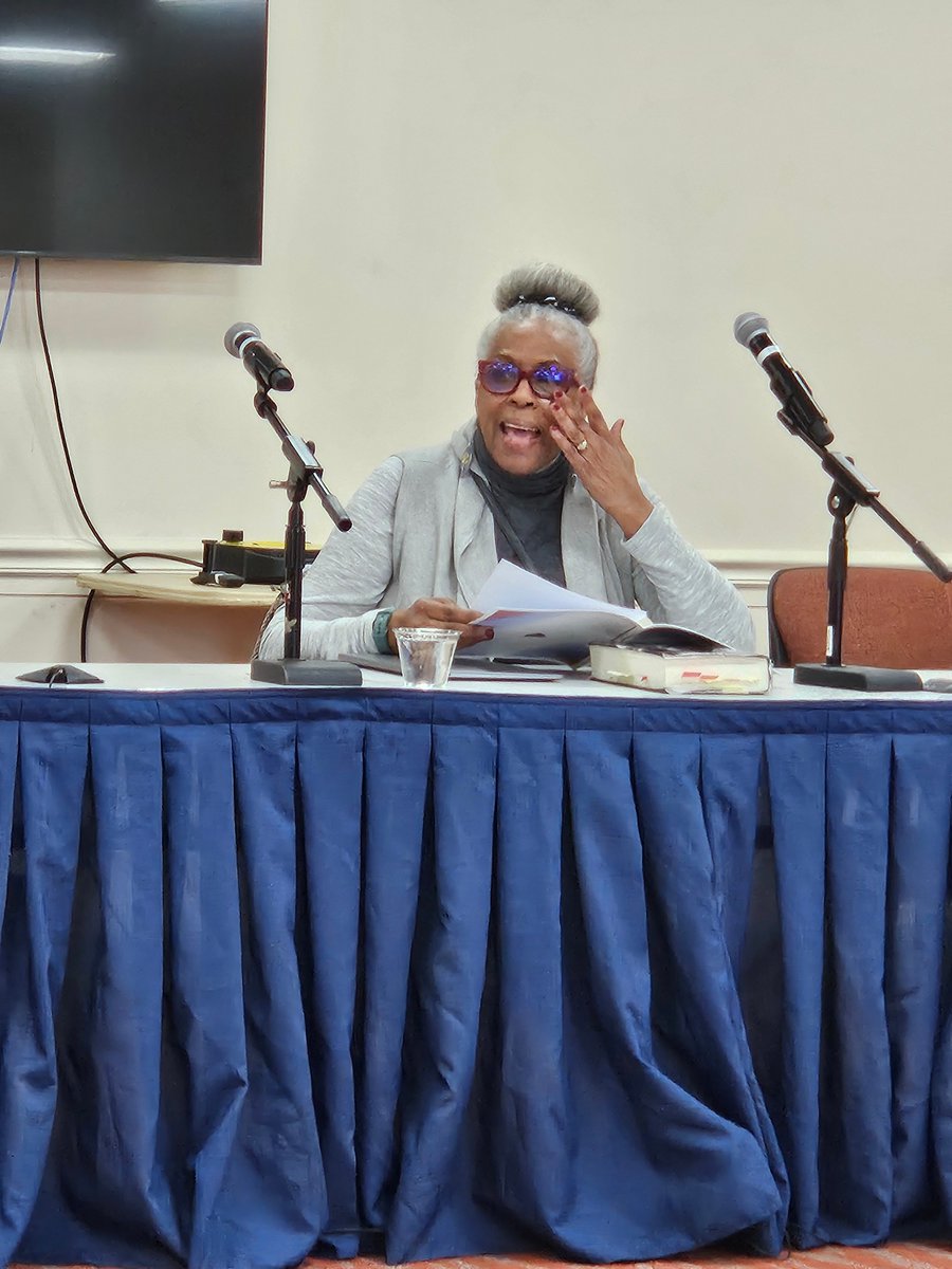 Morgan_DeptENGL's tweet photo. Dr. Maryemma Graham from the @UnivOfKansas spent the afternoon with @MorganStateU students from the Department of English and the Department of History talking about her recently published book on the life of Margaret Walker.  
#EnglishIsTheNewSTEM #WomensHistoryMonth #English https://t.co/bFEPuk62jD
