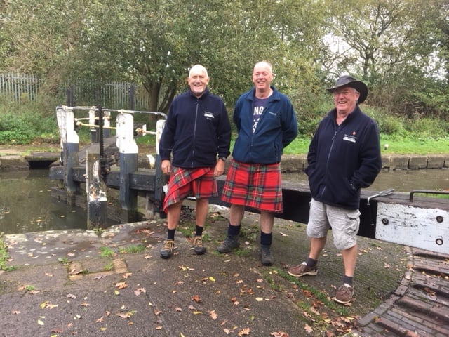 Happy Tartan day! #TartanDay #Volunteers #Charity #BoatHire #SaturdayMood #SaturdayFun