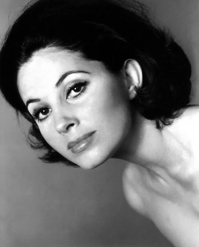 WAGongaware's tweet photo. Barbara Parkins
#70slady https://t.co/pPzwahPH1M