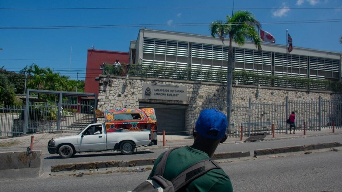 Haïti: inquiétude de la diaspora au Canada rfi.my/ATm3.x