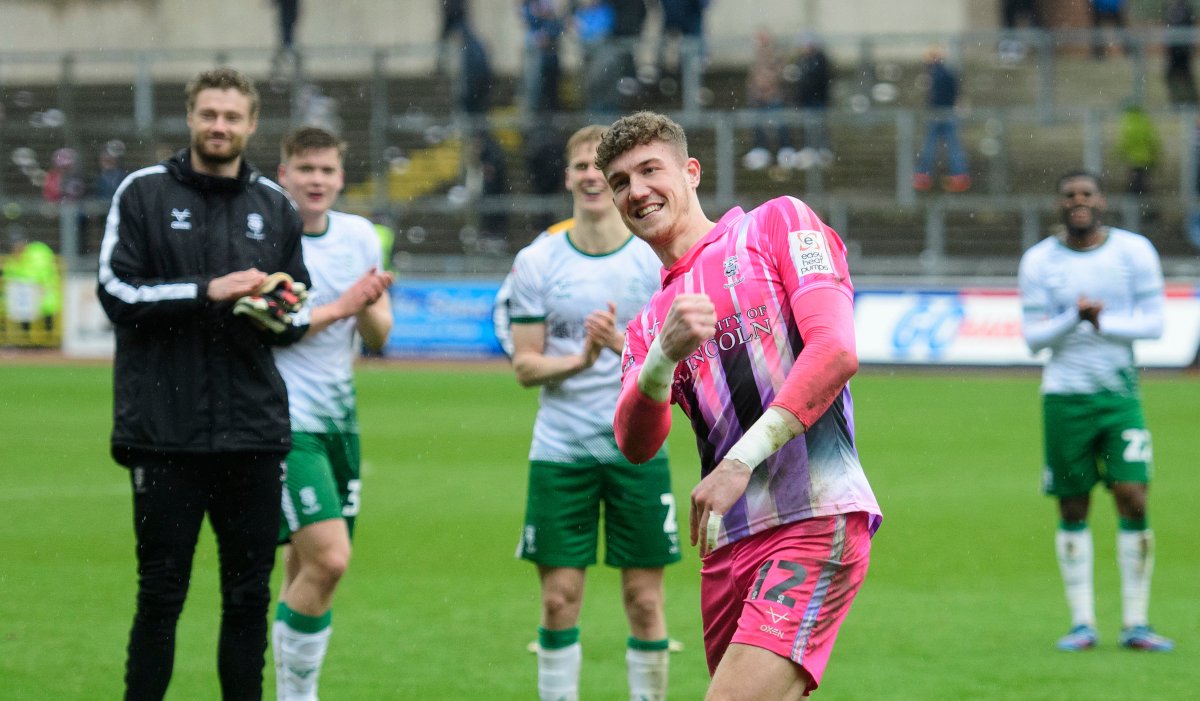 LincolnCity_FC's tweet photo. 🧤 A Jordan Wright appreciation post.

#WeAreImps https://t.co/Vhn5Mrlmt7