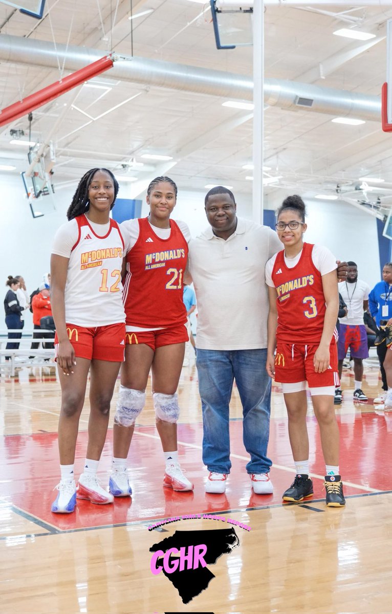 🏀 #CGHRMedia 

📍 - Houston, TX

@McDAAG  - PRACTICE

@JoyceEdwards24 - @CamdenGBB - @GamecockWBB 

@thesarahstrong  - #GraceChristian 

@ZamareyaJones  - @NorthPittHSWom1 - @PackWomensBball 

#NCBallers #SCBallers

#DaFuture 

#CarolinaGirlsHoopsReport