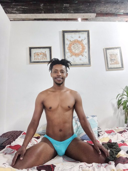 Los primeros dias  Desde mi apartamento #popayan #soltero https://t.co/sMEbuzdHIZ<a href="/tag/popayan"class="tags">#popayan</a><a href="/tag/soltero"class="tags"><span>#soltero</span></a>