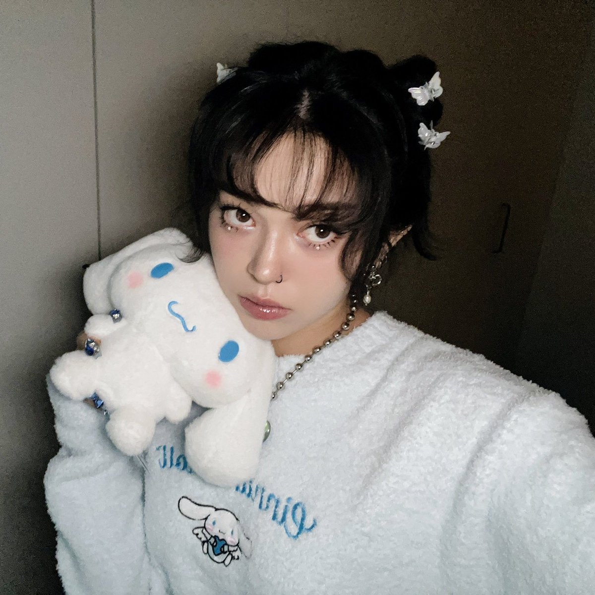 AI2305HA's tweet photo. Babygirl.                            Oh. https://t.co/vrr1FQg3u3