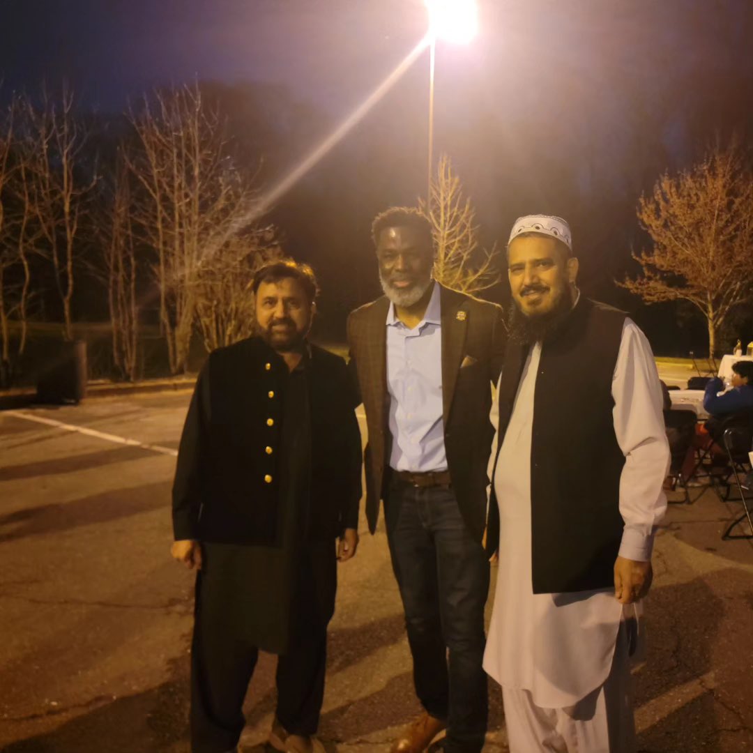 I want to thanks the Islamic Community Center (ICC) of Laurel for opening their doors to our community and teaching us the purpose of Ramadan. After sunset, ICC and Laurel community  broke bread together. The ICC prepared a delicious healthy meal.