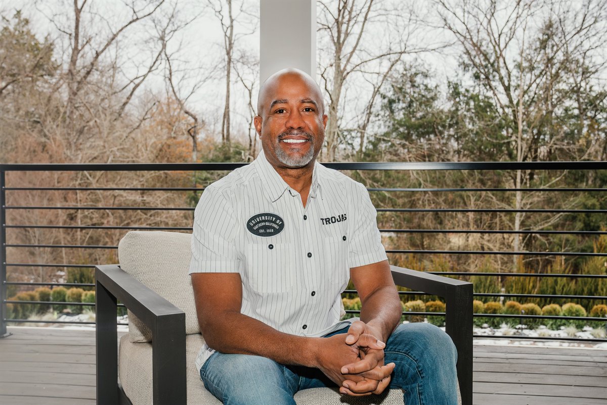 It's the best time of year! Baseball season, March Madness, draft on the way... I love it!! To celebrate, I'm launching the Spring 2024 lines for @MLB, @NFL and select @NCAA merch! Check all the Darius Rucker by @Fanatics ™/© gear out at fanatics.com/darius