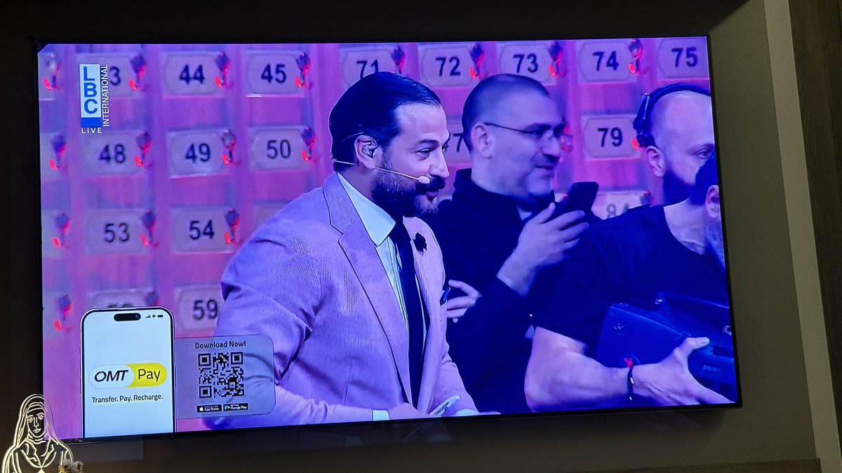 ما في أكرم !!

#اكرم_من_مين 
#وسام_حنا 
<a href="/WissamRHanna/">Wissam R Hanna</a> 
<a href="/LBCILebanon/">LBCI TV</a>