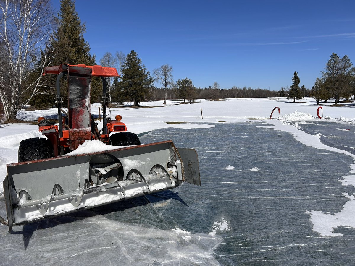 Finally that time in North Eastern Ontario ! 
Tarps are coming off this week. 
#spruceneedlesgolfclub
#timmins 
#turftoday 
#NGA