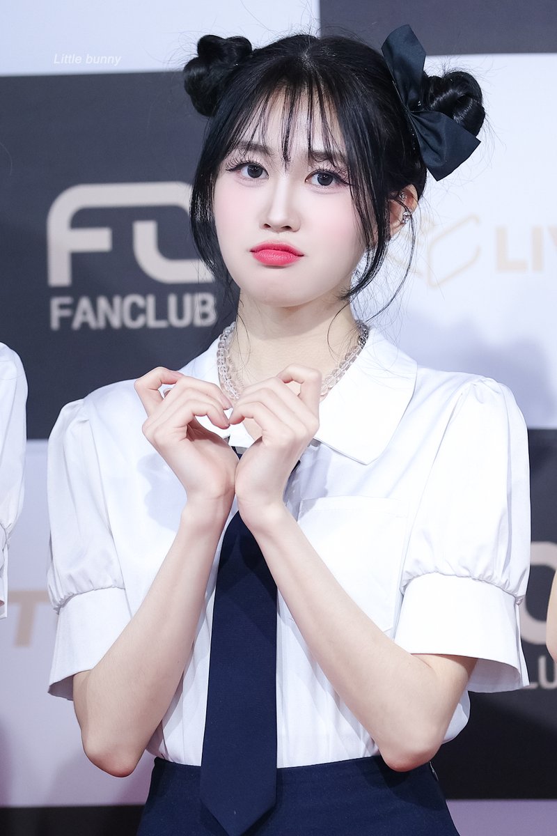 little_bunny_kr's tweet photo. 231223 TO MY ONLY1 IN TOKYO 2nd HQ🐰🐰🐰🐰🐰

#아일리원 #ILY1 #アイリーワン #아라 #ARA #アラ
#ILY1_NewChapter📷#MY_COLOR #Blossom
#TO_MY_ONLY1_IN_TOKYO https://t.co/MHSZw6IjEQ