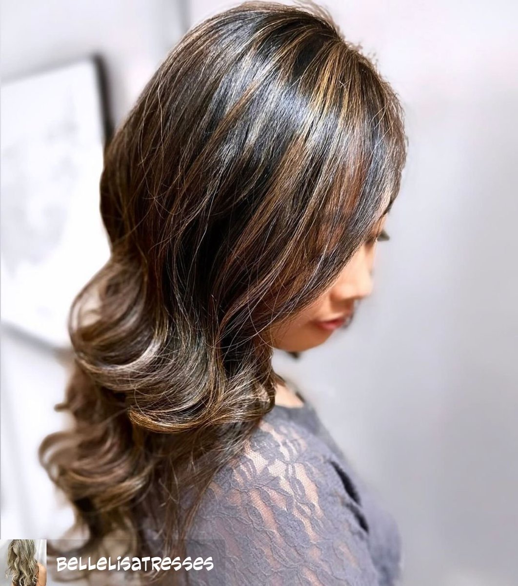 💫Sensational Brown Highlights💫
.
.
.
.
.
Credit to @bellelisatresses 

#bellelisatresses #softhighlights #brunette #brunettehighlights #brunettehair #richbrownhair #subtlehighlights #brunettebeauty #wellahair #wella #wellacolor #wellaprofessional #stylistssupportingstylists