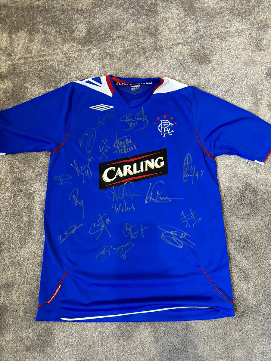 🔴⚪️🔵🔴⚪️🔵🔴⚪️🔵🔴⚪️🔵🔴

                       FOR SALE 

Signed Shirts available at decent prices…

£50 each🔥🔥

£4 postage

Dm if anyone interested 👌🏻 

Retweets appreciated 🙏🏻

#RangersFC
#Rangers