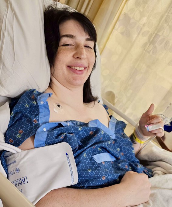 Got my tubes tied!!!! 💜 https://t.co/YGeSkaVBe4