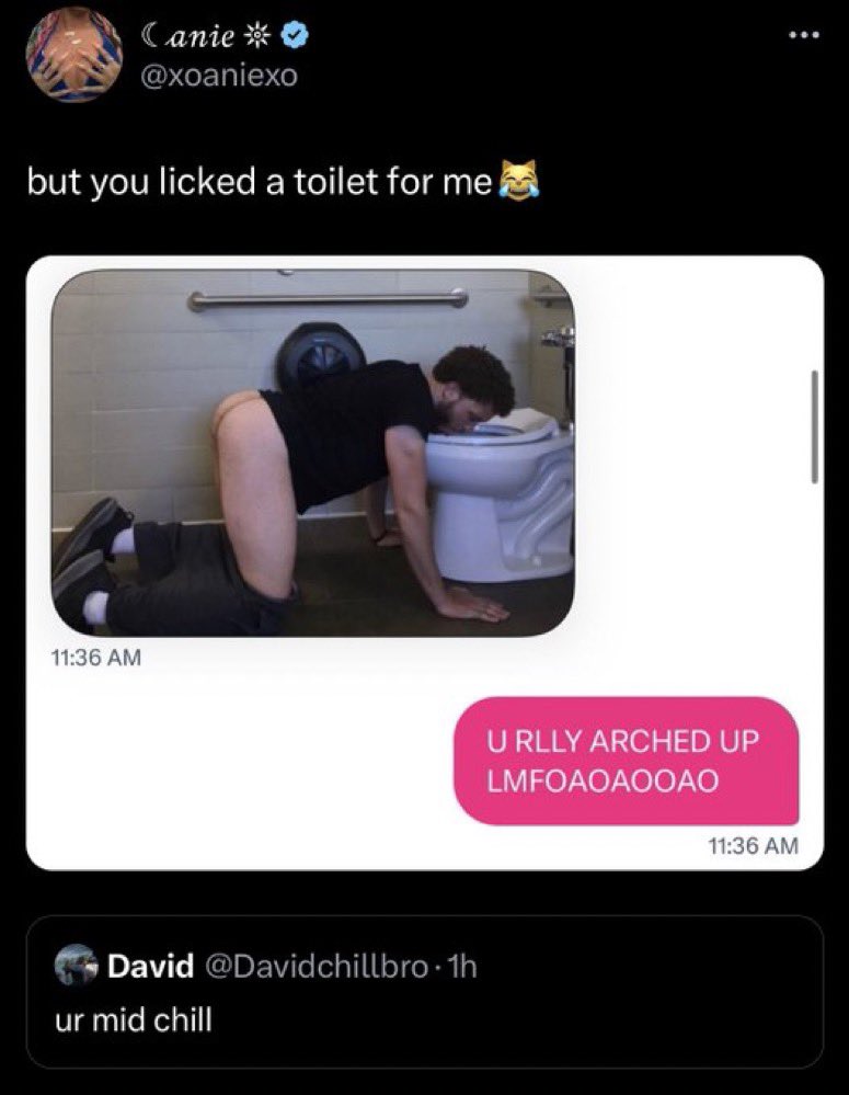this nigga is licking toilets for women on TWITTER😭😭