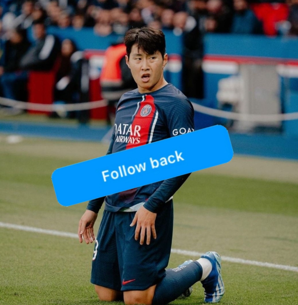 KangInLee_FR's tweet photo. Je fais un follow-back 5 personnes parmi mes followers. 

Ceux qui veulent que je les suive en retour, manifestez-vous en commentaires ! 👊