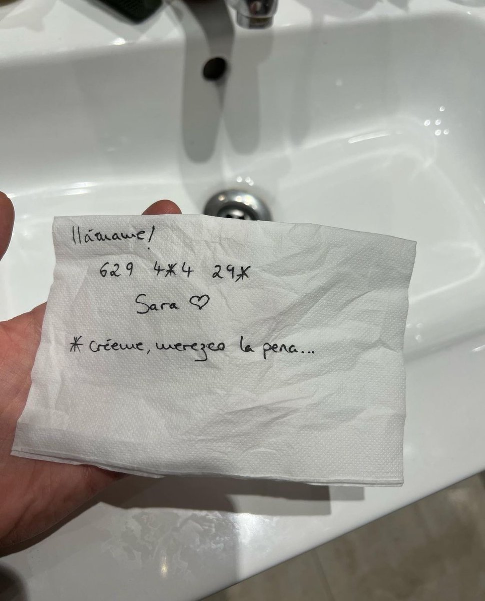 ceciarmy tweet media