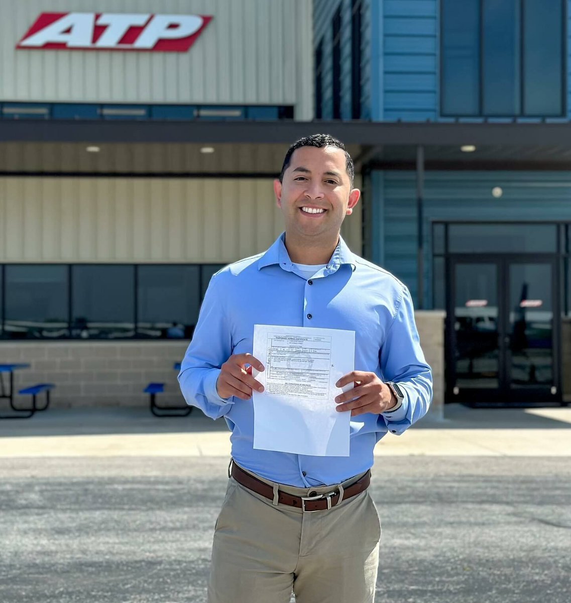 The initial CFI is no doubt one of the most demanding checkrides, but ATP-FXE student Juan made it look easy. Congratulations, Juan, on becoming a certificated flight instructor! 🛫