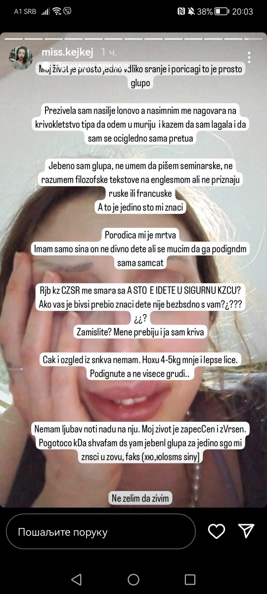 FairyLust7's tweet photo. Opet se uradila.

#kejkej https://t.co/VPMeCLoAXV
