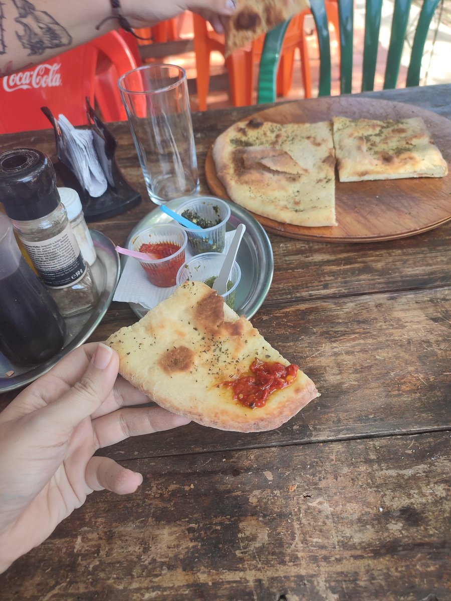 rita_re_pulsa's tweet photo. Quiero recomendar un lugar ✨
En la ciudad de Altos está DELICIAS ITALIANAS que hace honor a su nombre, pastas caseras y helados artesanales, obvio hay más opciones! 
Nosotros fuimos entre 3 y gastamos 215.000 entre entrada, plato fuerte, bebida y postres! https://t.co/ZgAJEvVhym