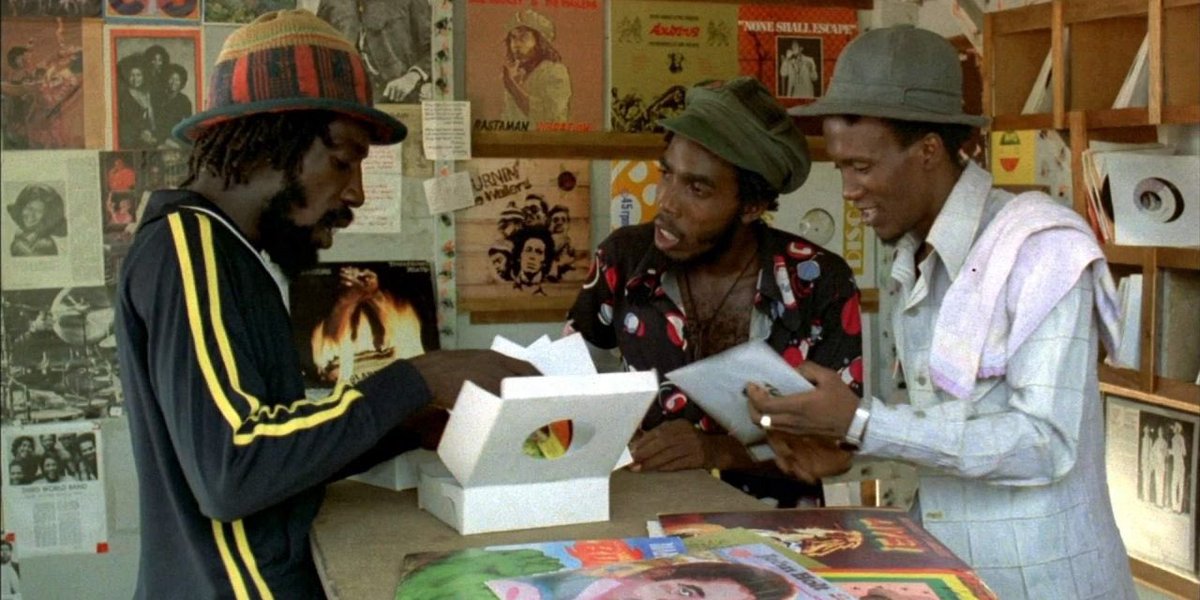 Last call for all reggae, roots, dub, jungle &amp; d’n’b fans to chune in to LIVE radioshow Riddim Operator <a href="/radiostudent/">Radio Študent</a> 📻
.
On the menu chunes from <a href="/runitagency/">Run it Agency</a> <a href="/DrMeaker/">DR MEAKER (Artist & Live Act)</a> <a href="/TheSassja/">Sassja</a> <a href="/LTreggae/">L.T.</a> #Mish #FrenkyBoy #awafall @OBFsoundsystem <a href="/VPRecords/">VP Records</a> 
.
📡 Radiostudent.si 9pm