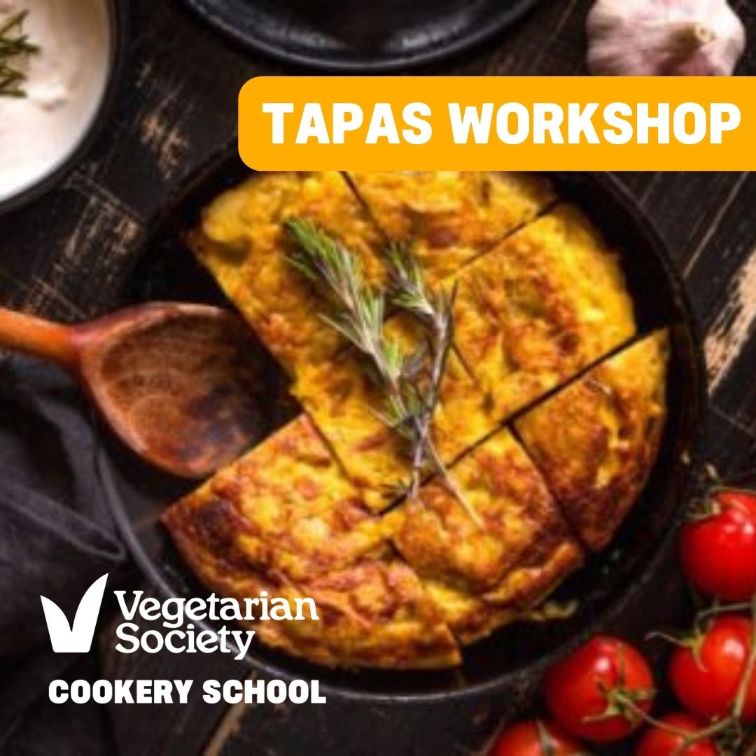 Love sharing food with family and friends? This half day class shows you how to make gorgeous Spanish tapas, filled with flavour. Find out more and book vegsoc.org/classes/tapas-… 📅13 April at 2pm #McrFoodie #McrEvent #vegetarian #cooking