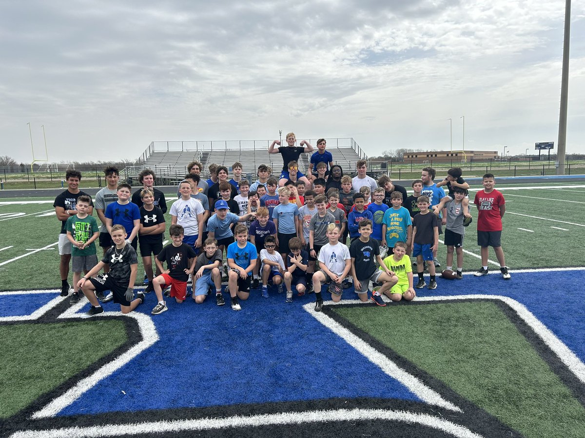 Thanks for everyone who came out for the Blue & White camp this morning!!