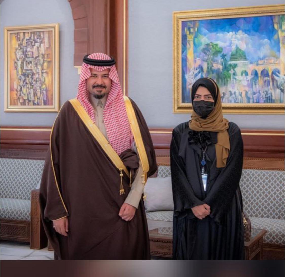 #فريق_بيئي_التطوعي  تحت مظلة <a href="/mojtamee/">جمعية مراكز الأحياء بالمدينة المنورة</a>  يبارك  لـ سعادة مساعد مدير عام فرع وزارة الموارد البشرية والتنمية الاجتماعية بمنطقة #المدينة_المدينة 
الأستاذة عبير ابو ربعيه بمناسبة ترقيتها للمرتبة الثالثة عشر 
<a href="/Abeer_ab77/">Abeer</a> 
<a href="/HRSD_SA/">وزارة الموارد البشرية والتنمية الاجتماعية</a> 
<a href="/BeaeeMDteam/">بيئي التطوعي | BEAEEMED 🍃</a> 
<a href="/Ayman_Arafah/">أيمن عرفة</a>