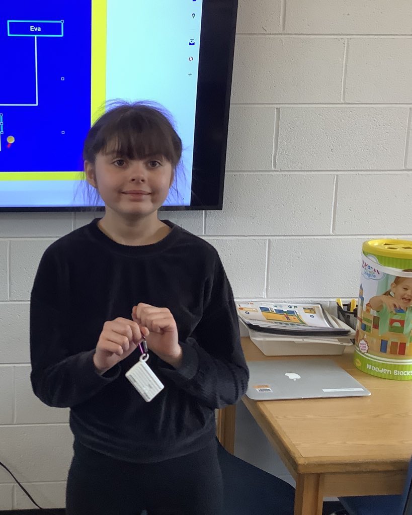 Mini Radhakrishnan tweet media