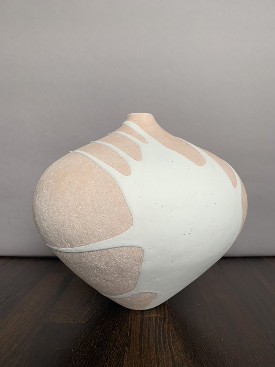 Sooooo it’s been a looong time since I was here, but I’m still busy making so pop over to my website to see new things! #handmade #ceramics #pottery