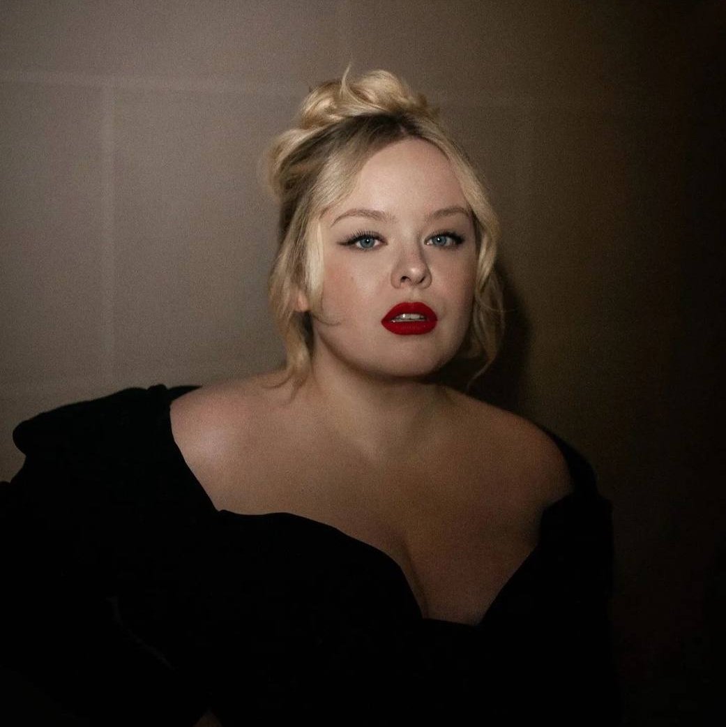 aratakiwaffles's tweet photo. Bridgerton Season 3 leads 🔥

I worship the ground they walk upon. 🧎🏻‍♀️ https://t.co/LWLo0PXYDV