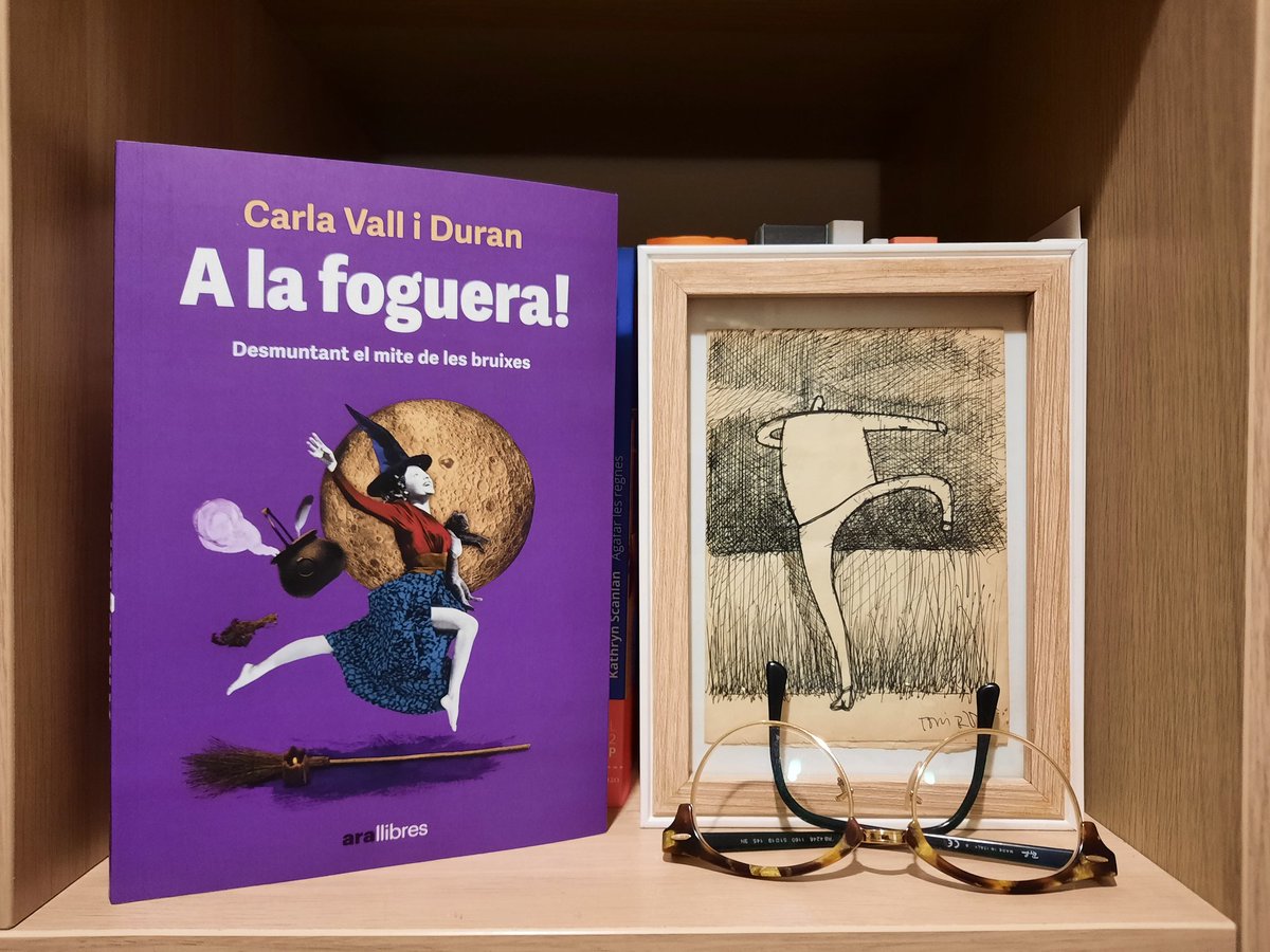 Eren dones. Eren pobres. Eren solteres. Eren vídues. Eren estrangeres. Sentència: Eren bruixes. 'A la foguera!'. El text de la @CarlaVall restitueix la seva memòria. No eren bruixes, eren dones.