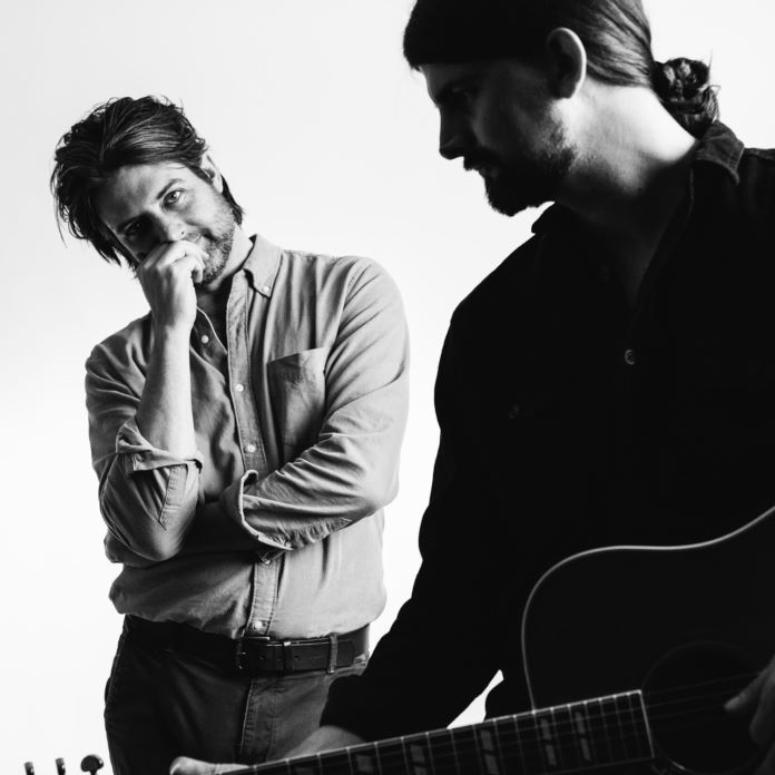 Stuart McLamb (of <a href="/TheLoveLanguage/">The Love Language</a>) has shared details of @FancyGapmusic, his new band with songwriter and producer Charles Crossingham. Accompanying the news, Fancy Gap have also shared their debut single, “How To Dance,” premiering with Under the Radar.
undertheradarmag.com/news/premiere_…