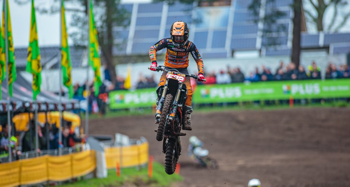road2mxgp's tweet photo. Hudolejs wint Oldebroek, Heuver als leider naar finale https://t.co/xdu4Dy1ngR #Bekijkdewebsite #MXMagnl #MXMagbe #PoweredbyKEMCO #Motocross #DutchMastersofMX #NiekFotografie https://t.co/0LFcZKRuHZ