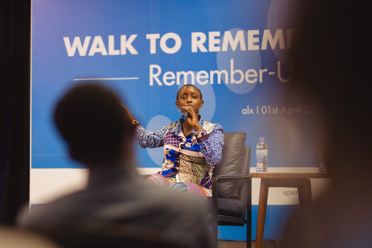 Gaju Uwera a member of PLP yakiriye <a href="/NyombayireYR/">Yvette Nyombayire Rugasaguhunga</a>  inshuti ikomeye y’urubyiruko mu kiganiro cyagarutse ku ruhare rw’urubyiruko mu mateka mabi yaranze igihugu n’uruhare rw’urubyiruko mu kubaka ahazaza heza. 1/2

#WalkToRemember2024
#Kwibuka30